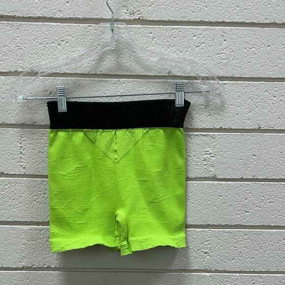 Free People Movement Seamless Neon Green Shorts size XS/S - Picture 6 of 8